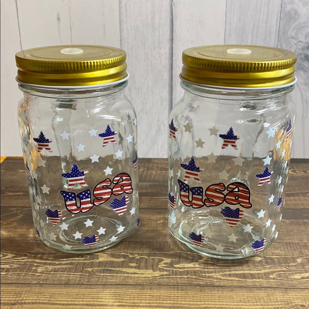 Patriotic USA Glass Mason Jars w/ Gold Lids – Set of 2